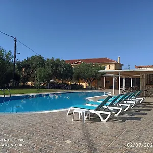 Aparthotel Stamatia, Razáta